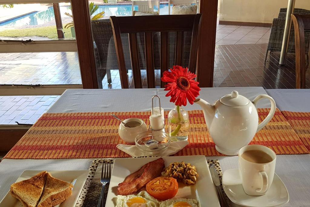 Somona Guest House Johannesburg Eksteriør bilde