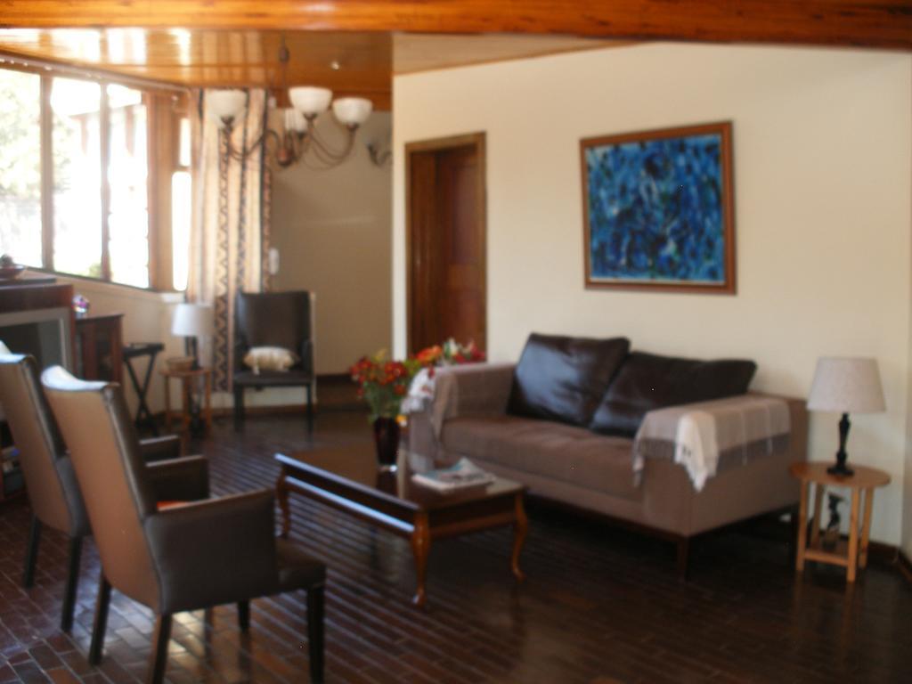 Somona Guest House Johannesburg Eksteriør bilde